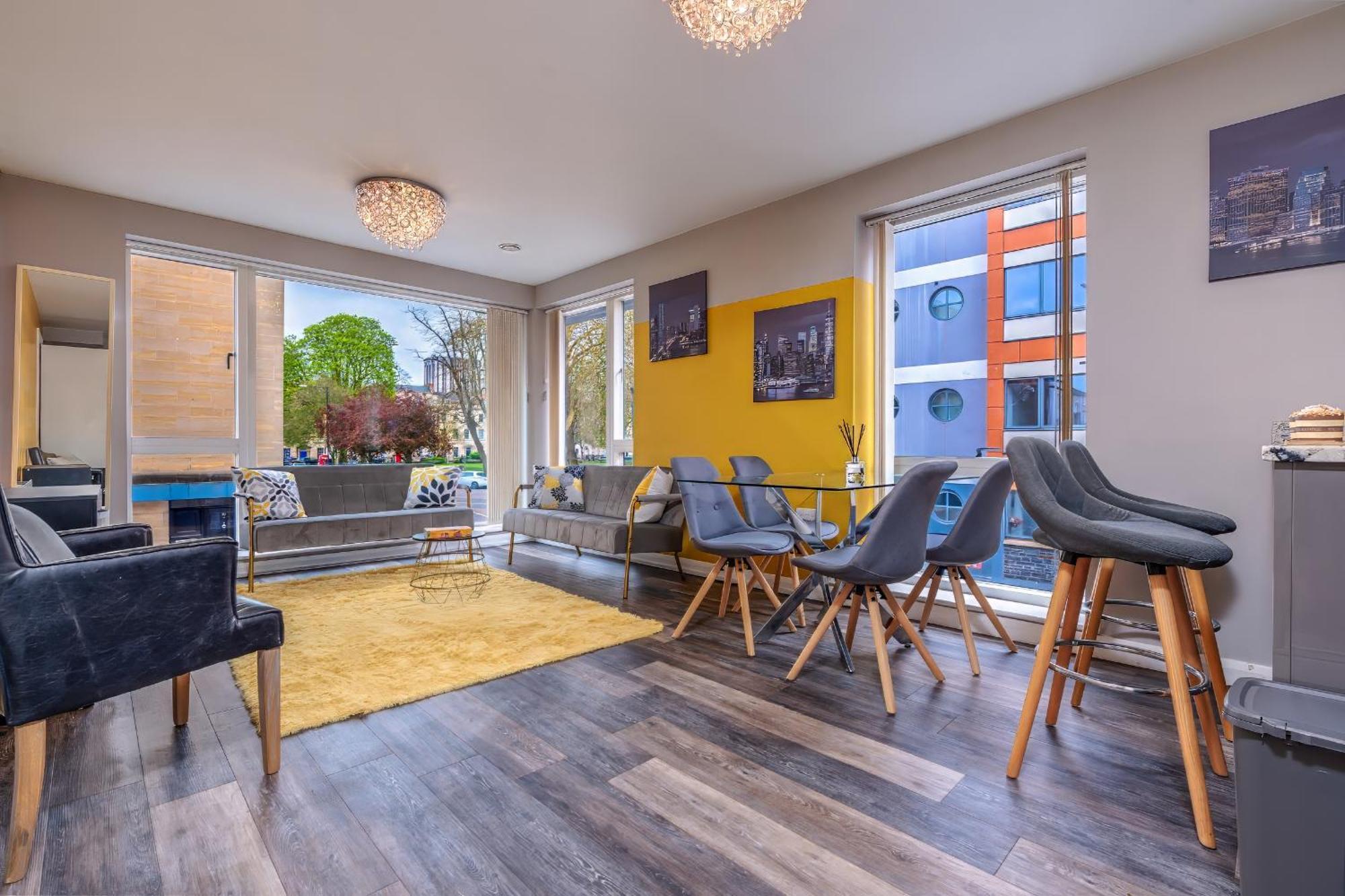 Iconic Garden Apt, Steps From City Centre & Cafes บริสตอล ภายนอก รูปภาพ