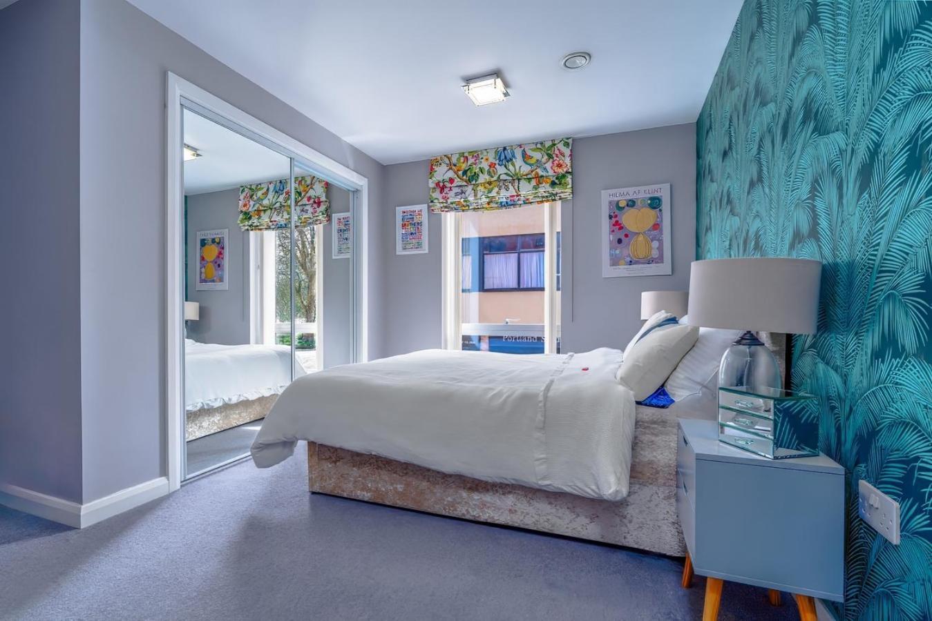 Iconic Garden Apt, Steps From City Centre & Cafes บริสตอล ภายนอก รูปภาพ